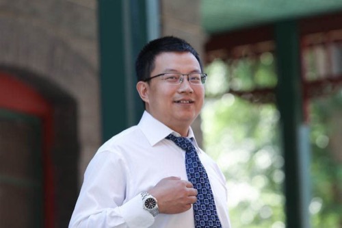 首期班付加成：梦想 坚持 学习 超越