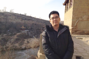 郭佳：在追逐人生意义的道路上续写金融人新篇章 | 开学季·2022级新生故事