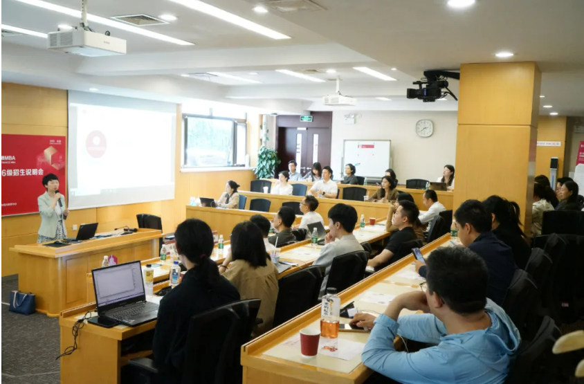 活动回顾｜北京场公开课暨2026级招生说明会圆满举办